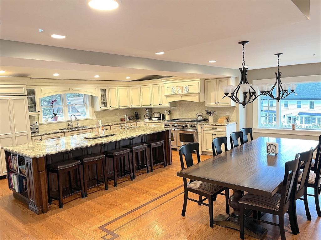 9 Lantern Rd