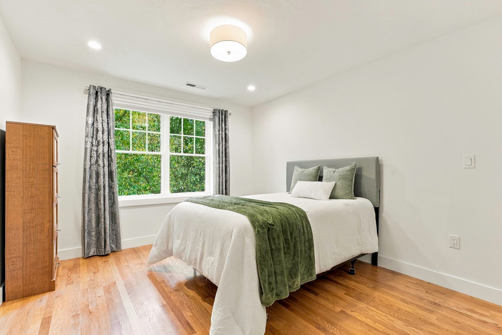 27 Stonebrook Court #27, Southborough, MA Photo #31
