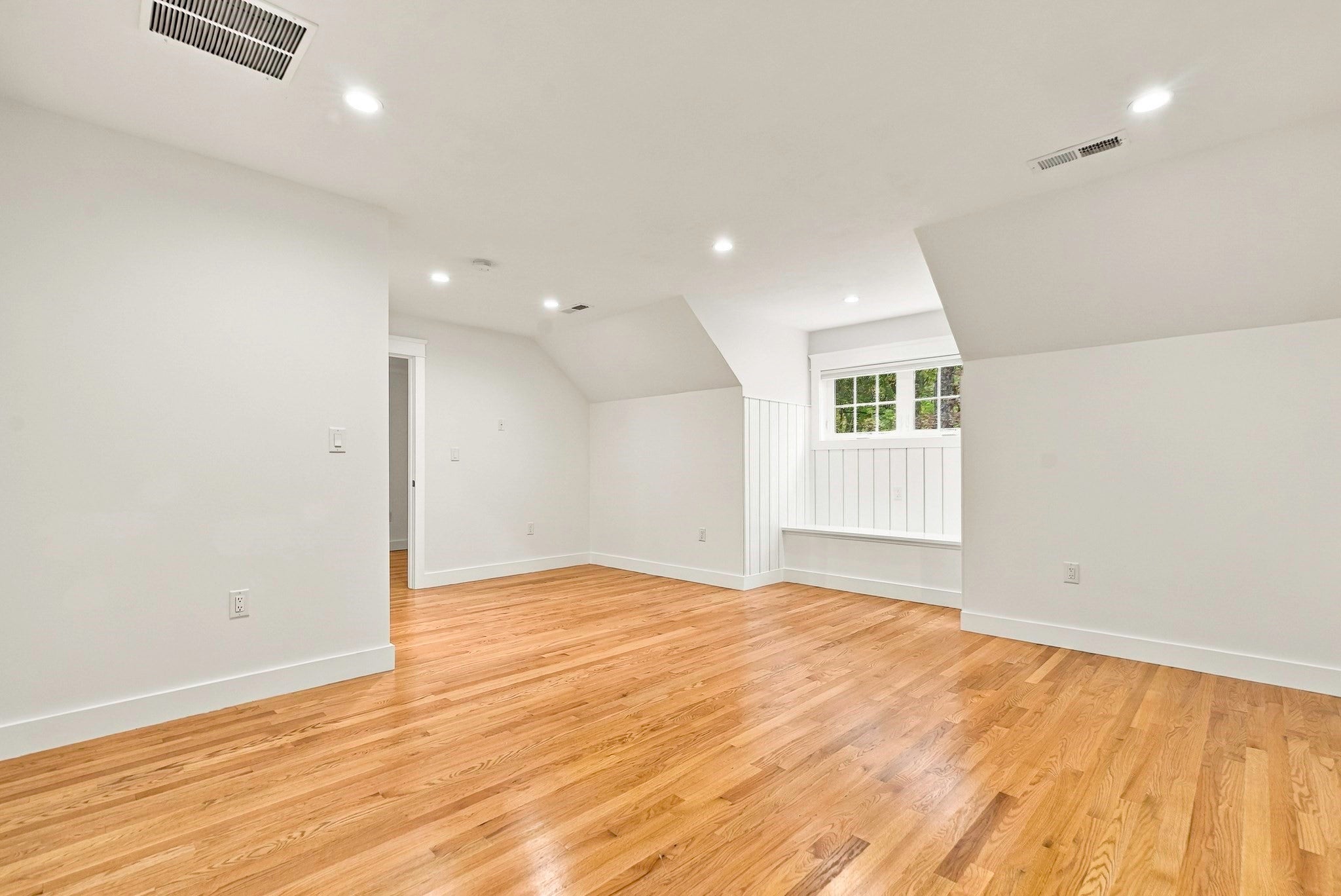 27 Stonebrook Court #27, Southborough, MA Photo #35