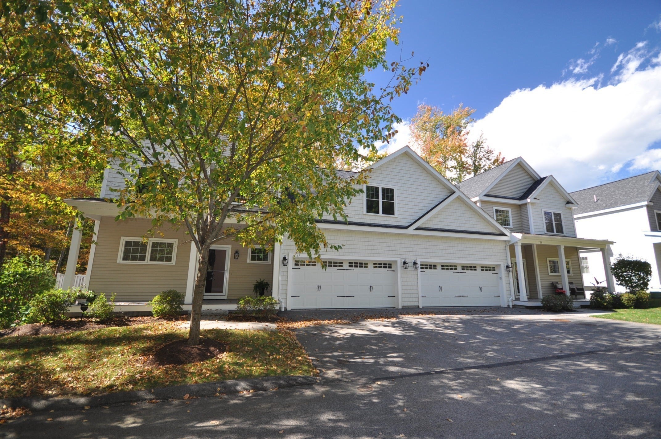 Photo of 27 Stonebrook Court, Southborough, MA