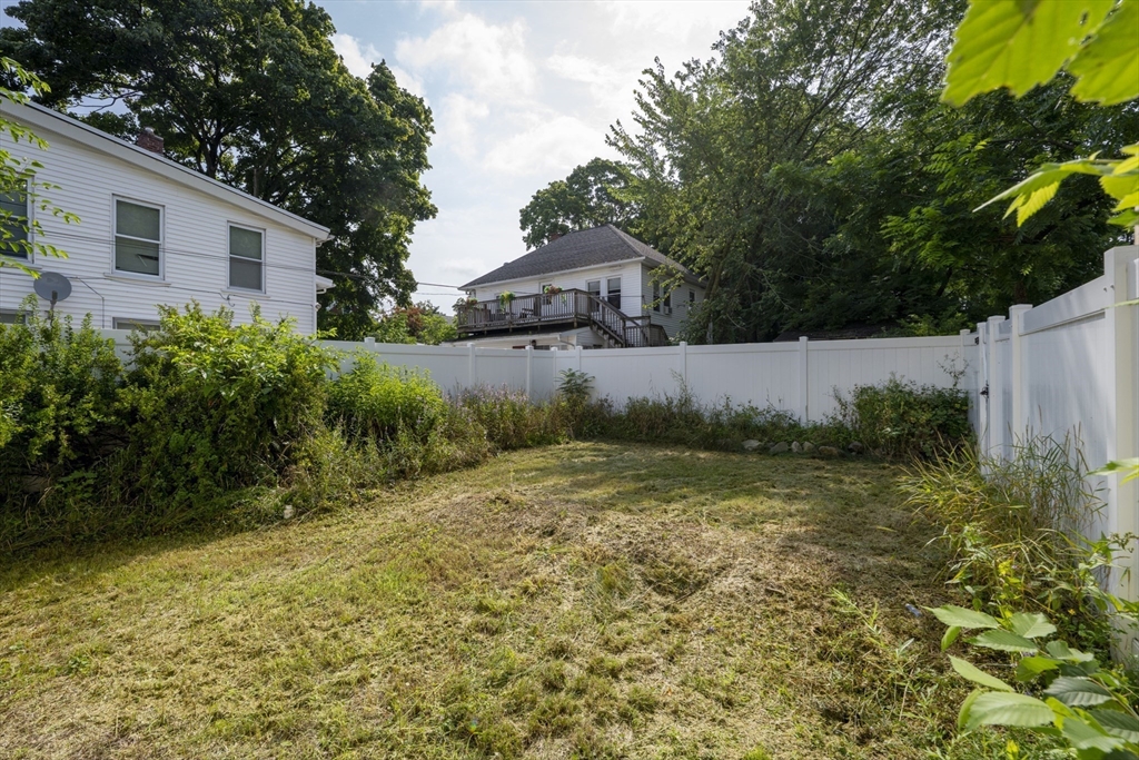 6 Spring St, Amesbury, MA Photo #33