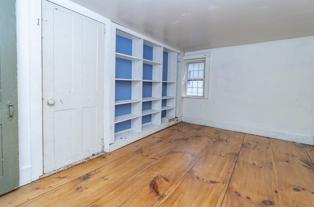 6 Spring St, Amesbury, MA Photo #22