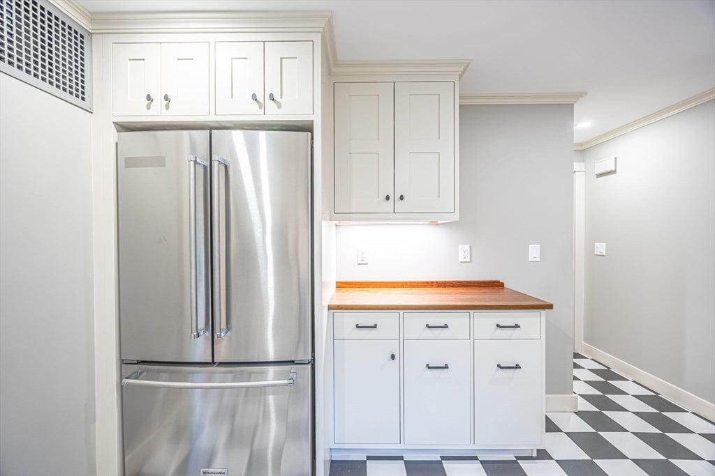 85 Woodland Rd, Boston, MA, 85 Woodland Rd, Boston, MA Photo #3
