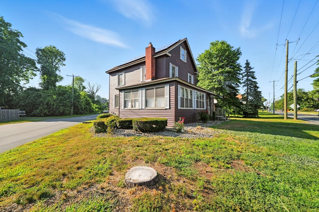 138 Suffield St