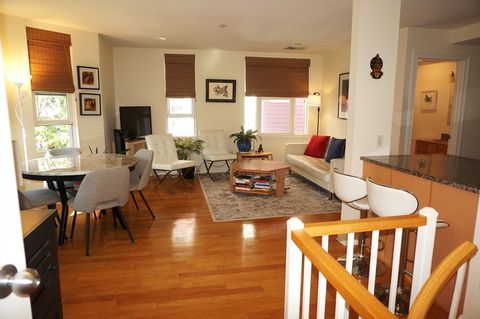 Photo of 4048 Washington Street #1, Boston, MA 02131 (MLS # 73523082)