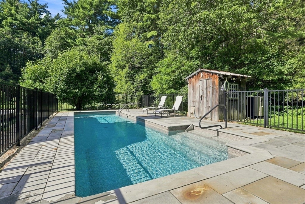 6 Brittany Lane, Easthampton, MA, 6 Brittany Lane, Easthampton, MA Photo #32