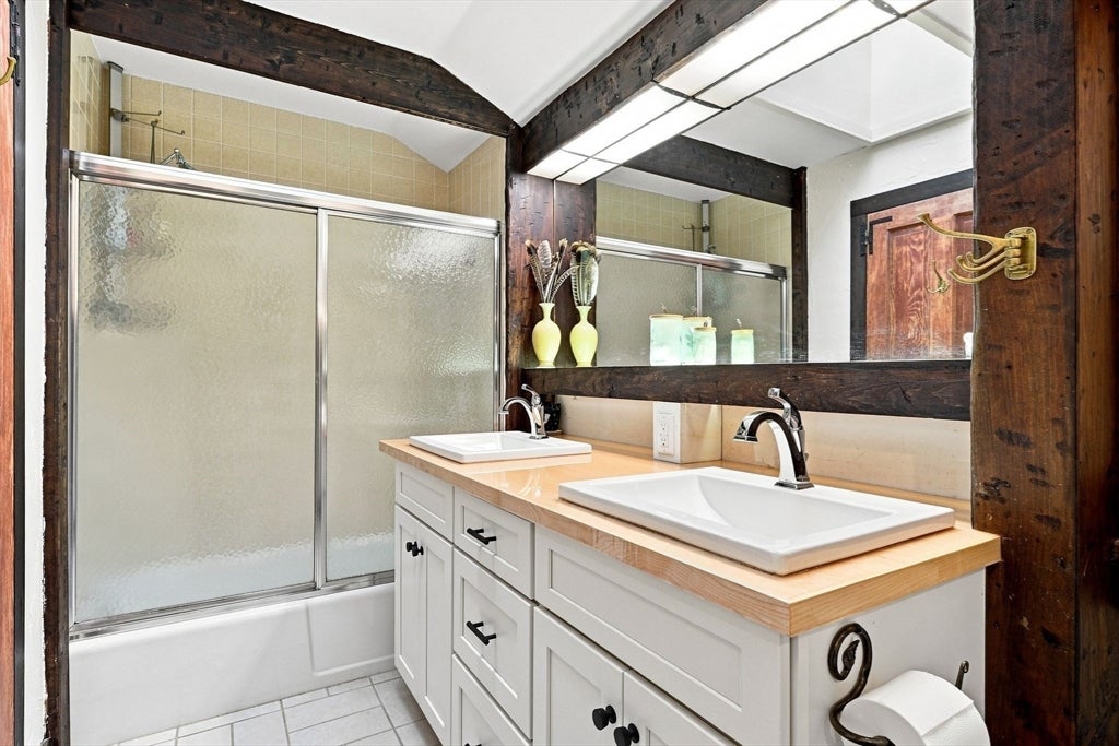 6 Brittany Lane, Easthampton, MA, 6 Brittany Lane, Easthampton, MA Photo #30
