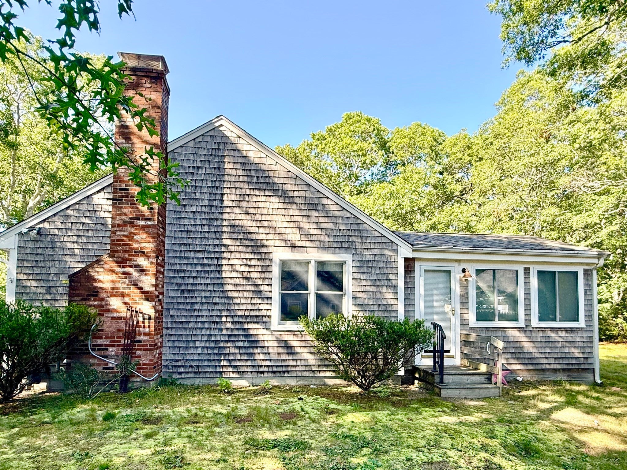 220 North Main St