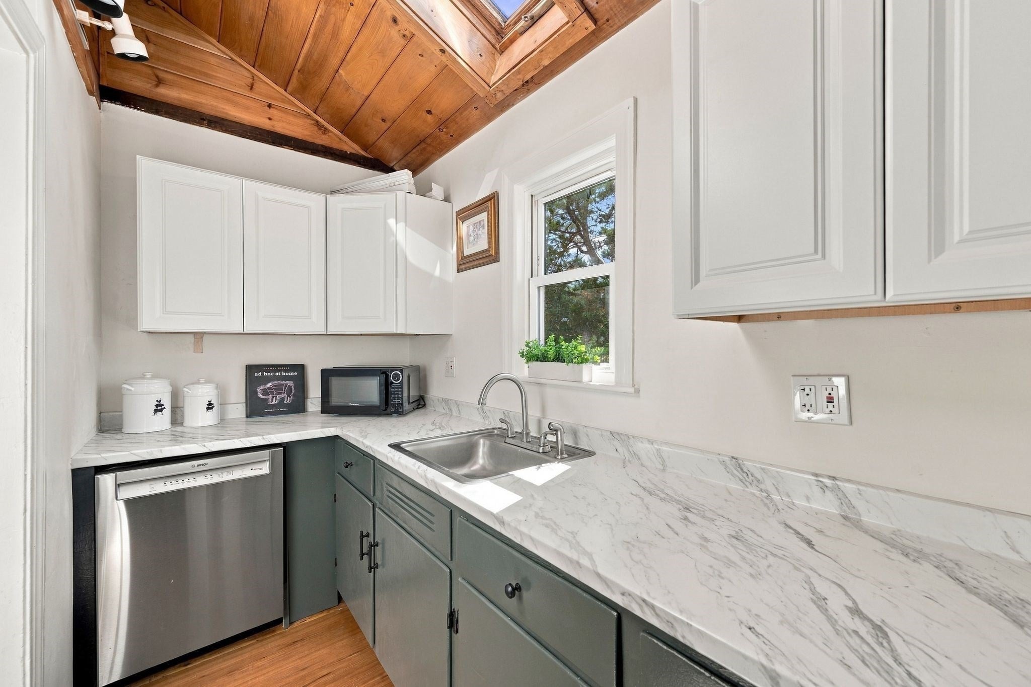14 Emerson St, Medford, MA, 14 Emerson St, Medford, MA Photo #8