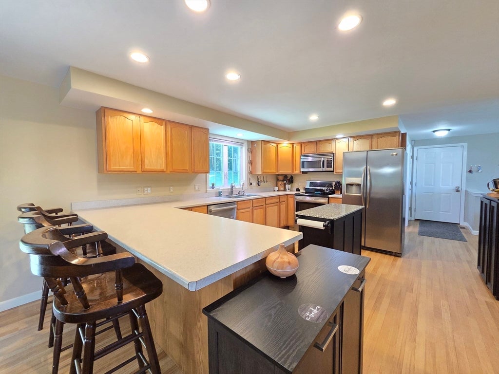 29 Cushing Rd