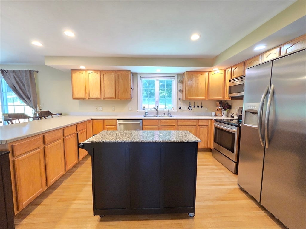29 Cushing Rd, Webster, MA, 29 Cushing Rd, Webster, MA Photo #7