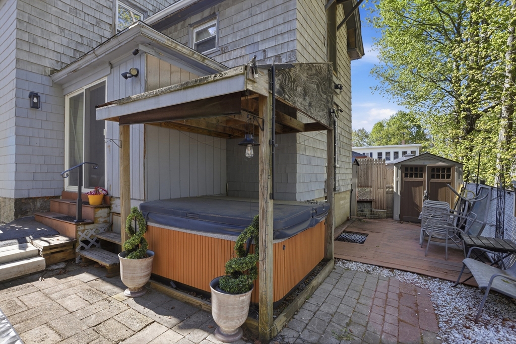 24 Lawrence St, Fitchburg, MA Photo #27
