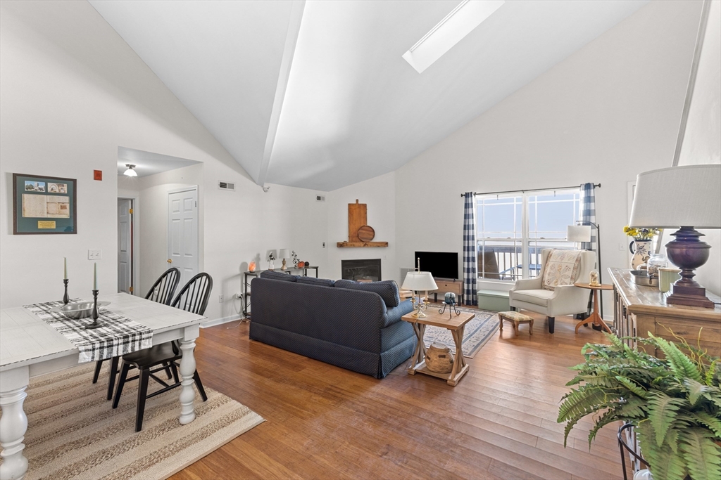 218 Reservoir St. 326