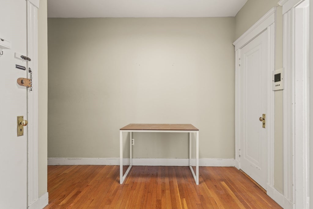 90 Bynner St #4, Boston, MA Photo #14