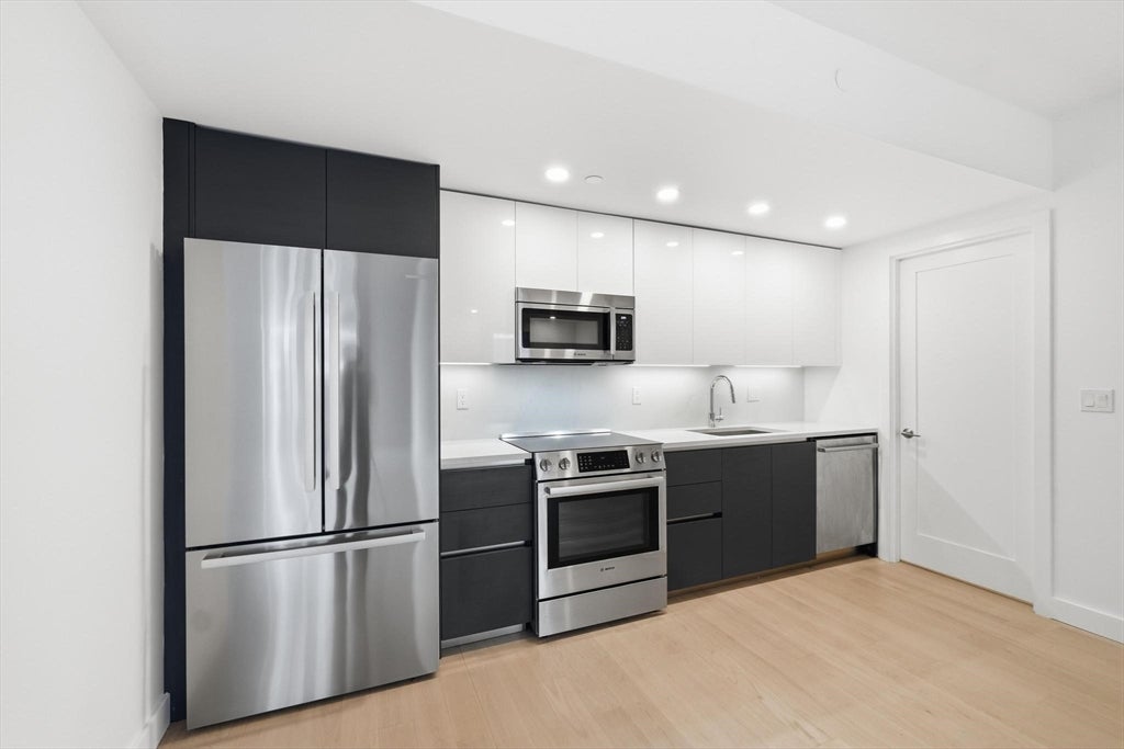 932 Broadway #306, Chelsea, MA, 932 Broadway #306, Chelsea, MA Photo #17