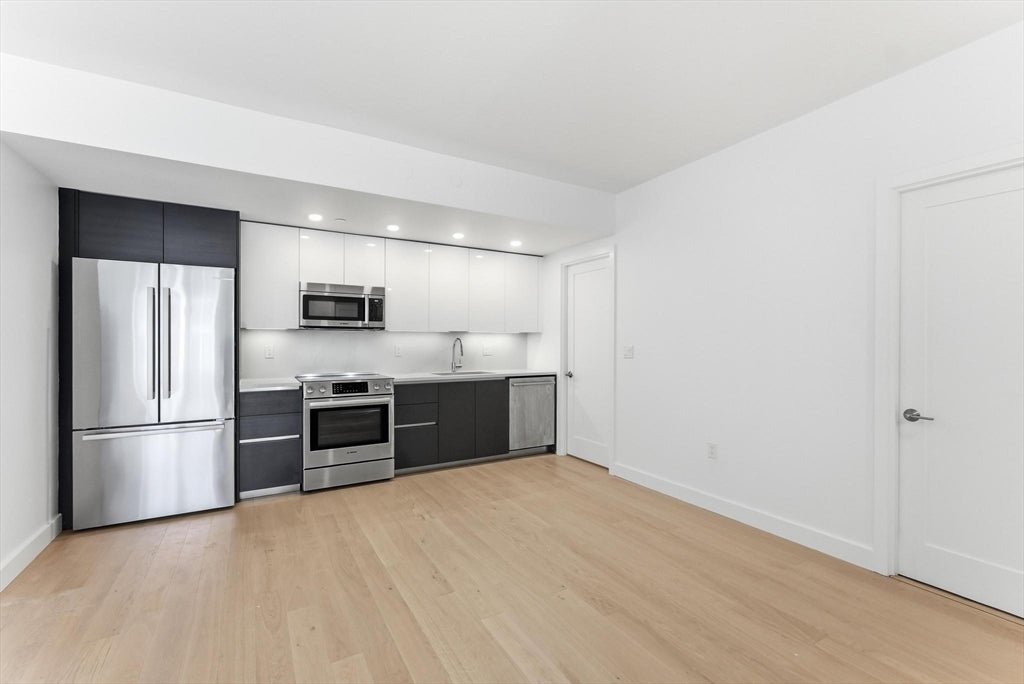 932 Broadway #306, Chelsea, MA, 932 Broadway #306, Chelsea, MA Photo #14