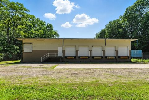 15 Whipple Springfield MA 01151