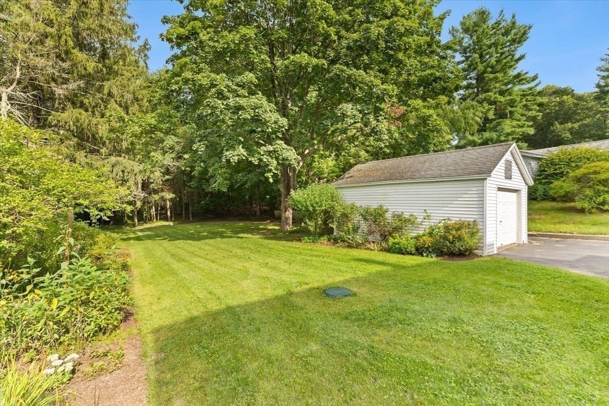 48 Davis St, Taunton, MA, 48 Davis St, Taunton, MA Photo #8