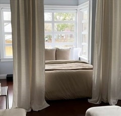 1699 Massachusetts Ave 205 Cambridge MA 02138