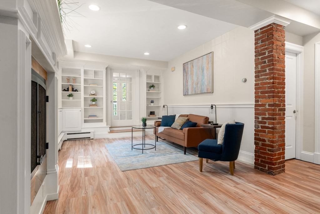 32 High Rock Way 1