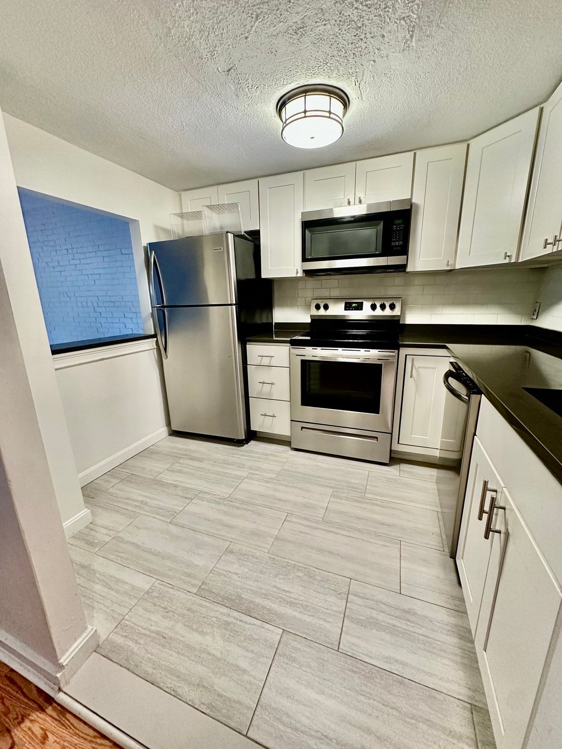 11 Dwight St #1, Boston, MA Photo #5