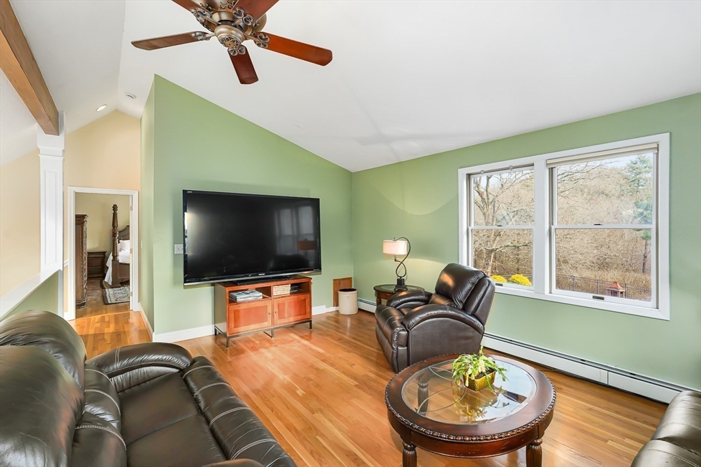 923 Main St, Northbridge, MA Photo #14