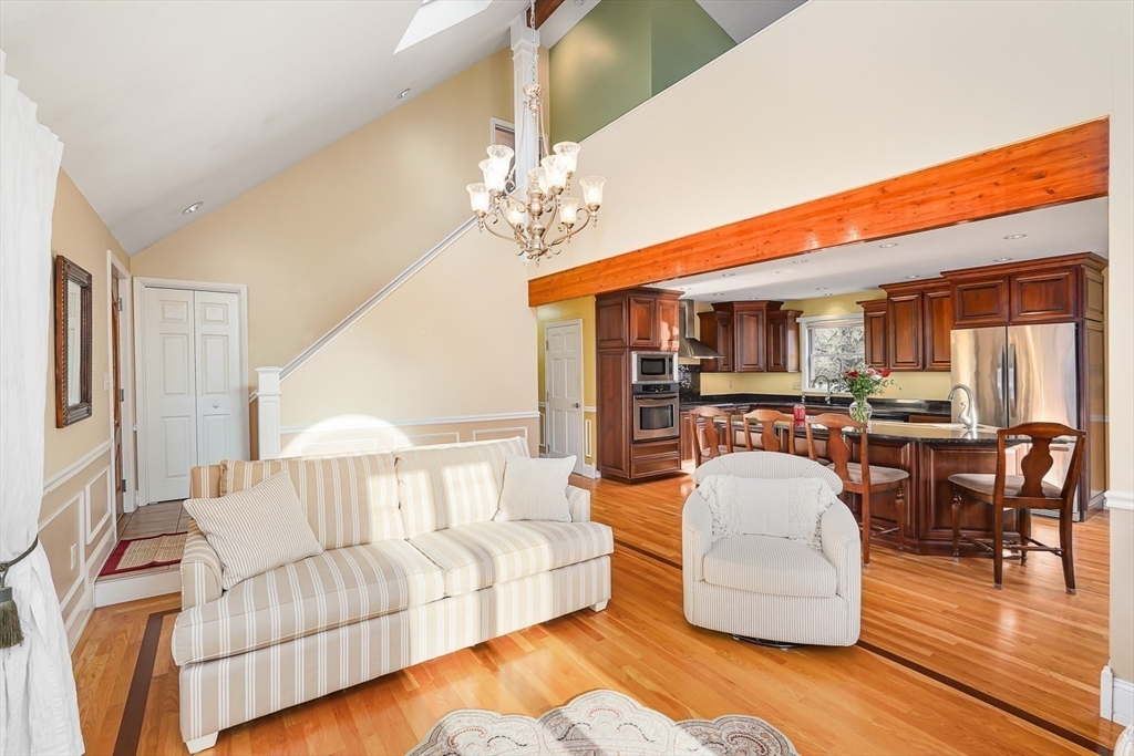 923 Main St, Northbridge, MA Photo #7