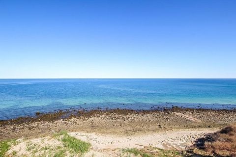 32 Shore Dr Plymouth MA 02360
