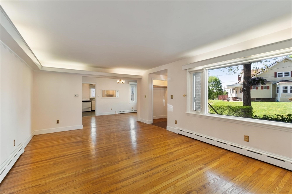 4 Bicknell Terrace, Lawrence, MA Photo #8