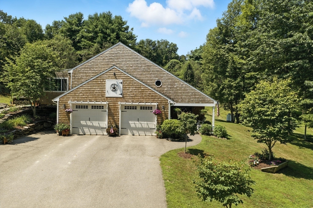 111 S Green River Rd