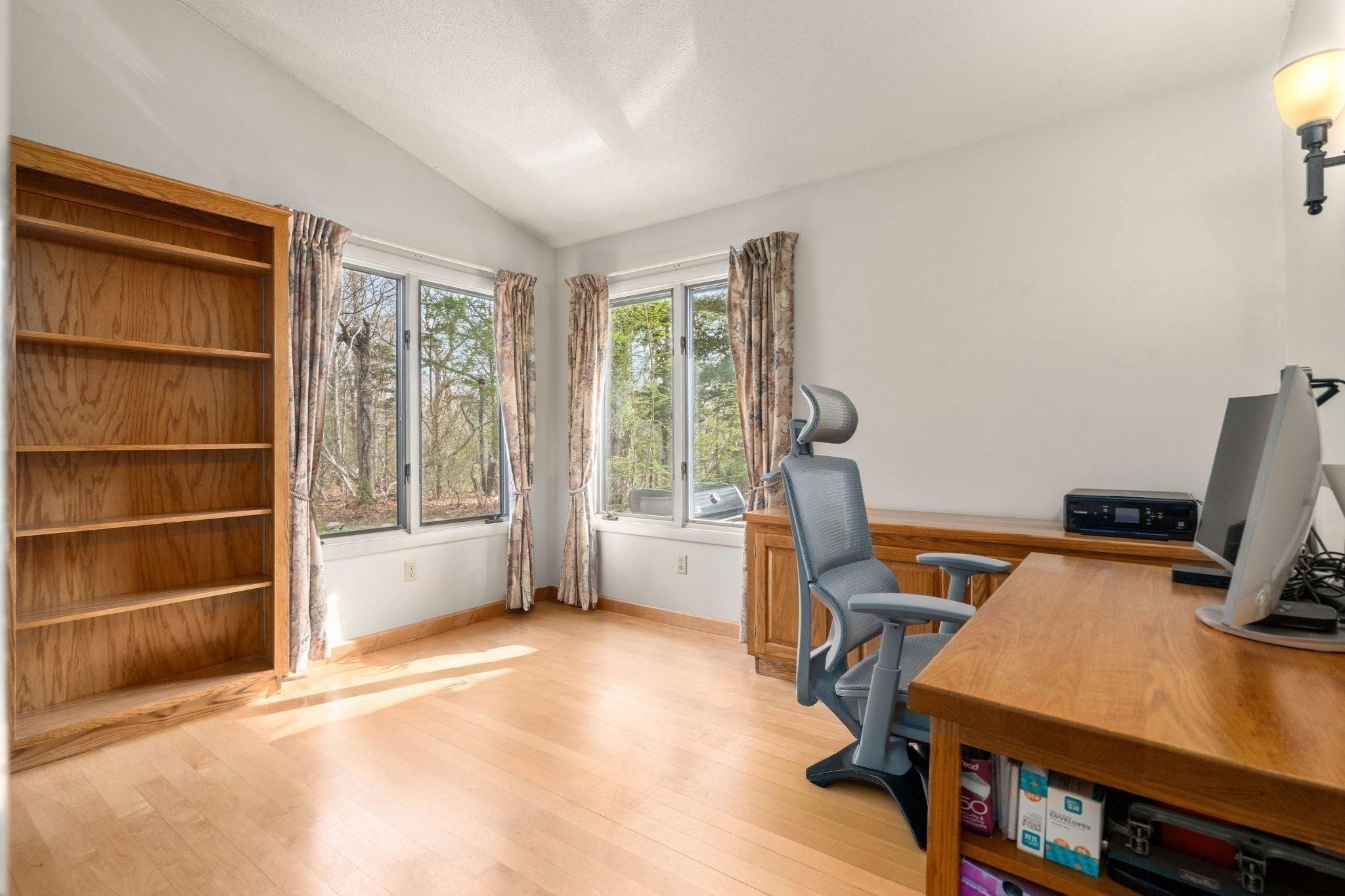 16 Wadsworth Ln, Dartmouth, MA, 16 Wadsworth Ln, Dartmouth, MA Photo #17