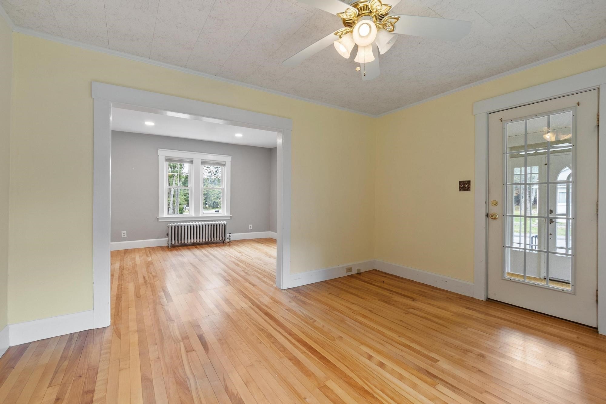 323 Pearl St, Gardner, MA Photo #8