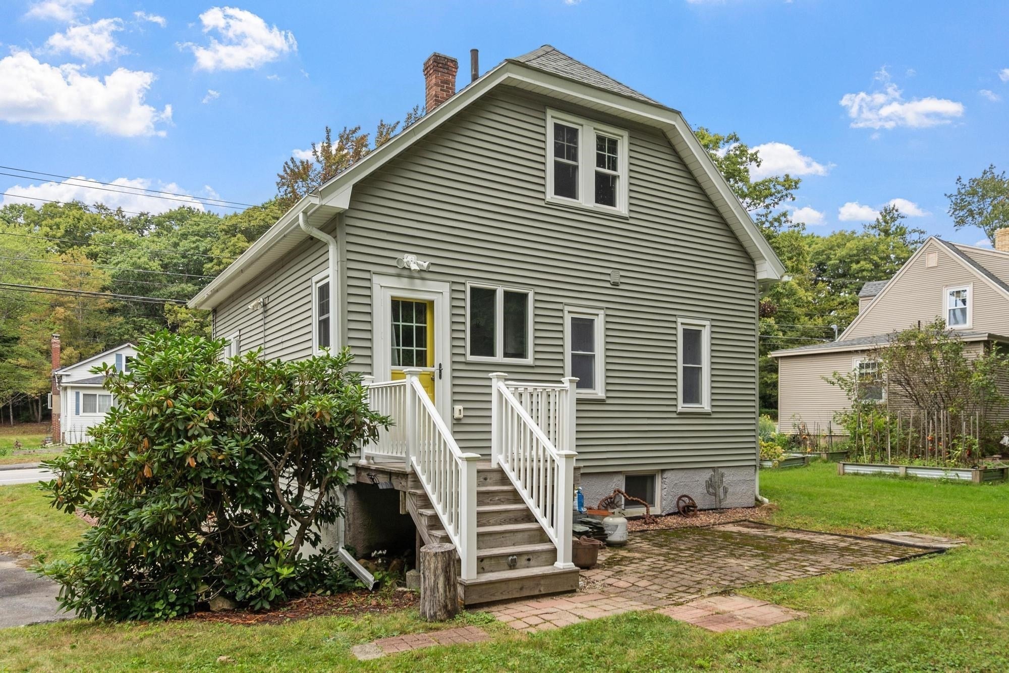 323 Pearl St, Gardner, MA Photo #28