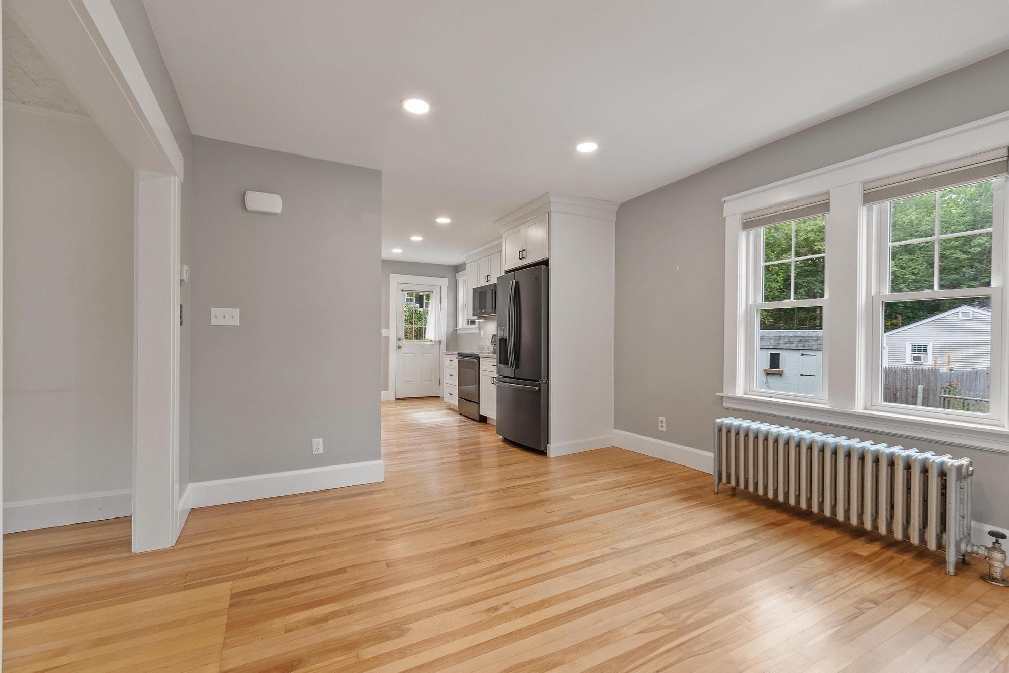 323 Pearl St, Gardner, MA Photo #16