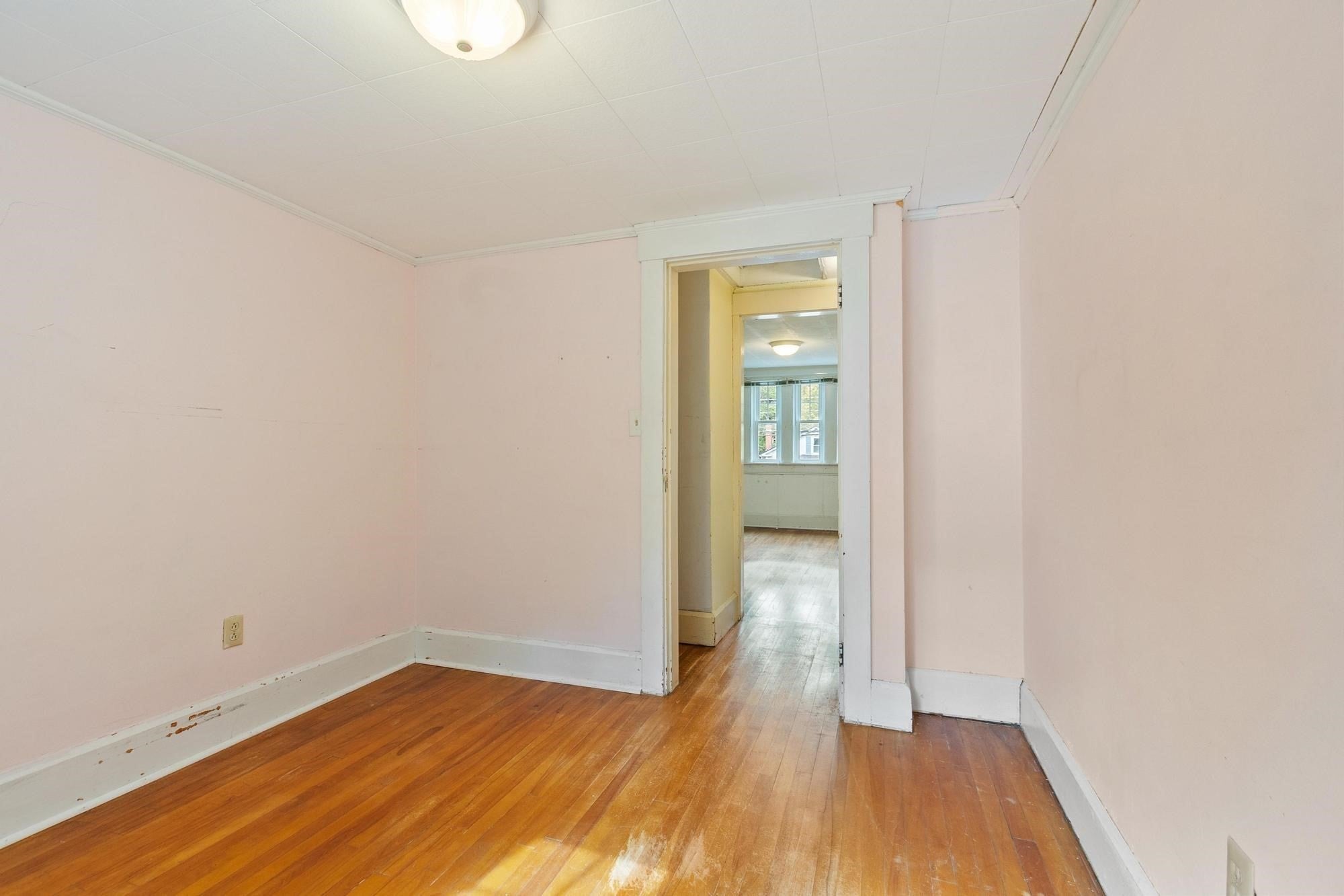 323 Pearl St, Gardner, MA Photo #27
