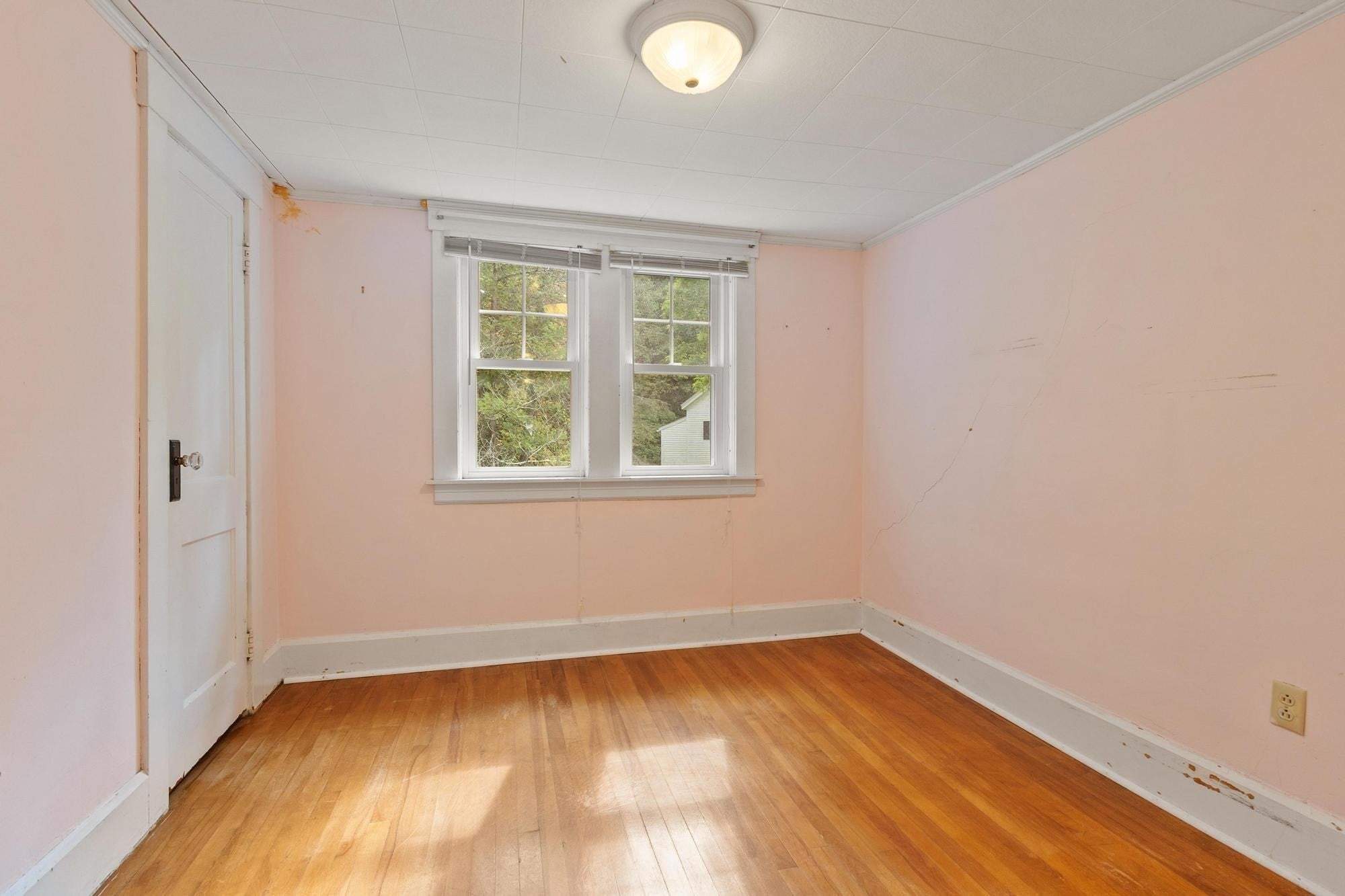 323 Pearl St, Gardner, MA Photo #25