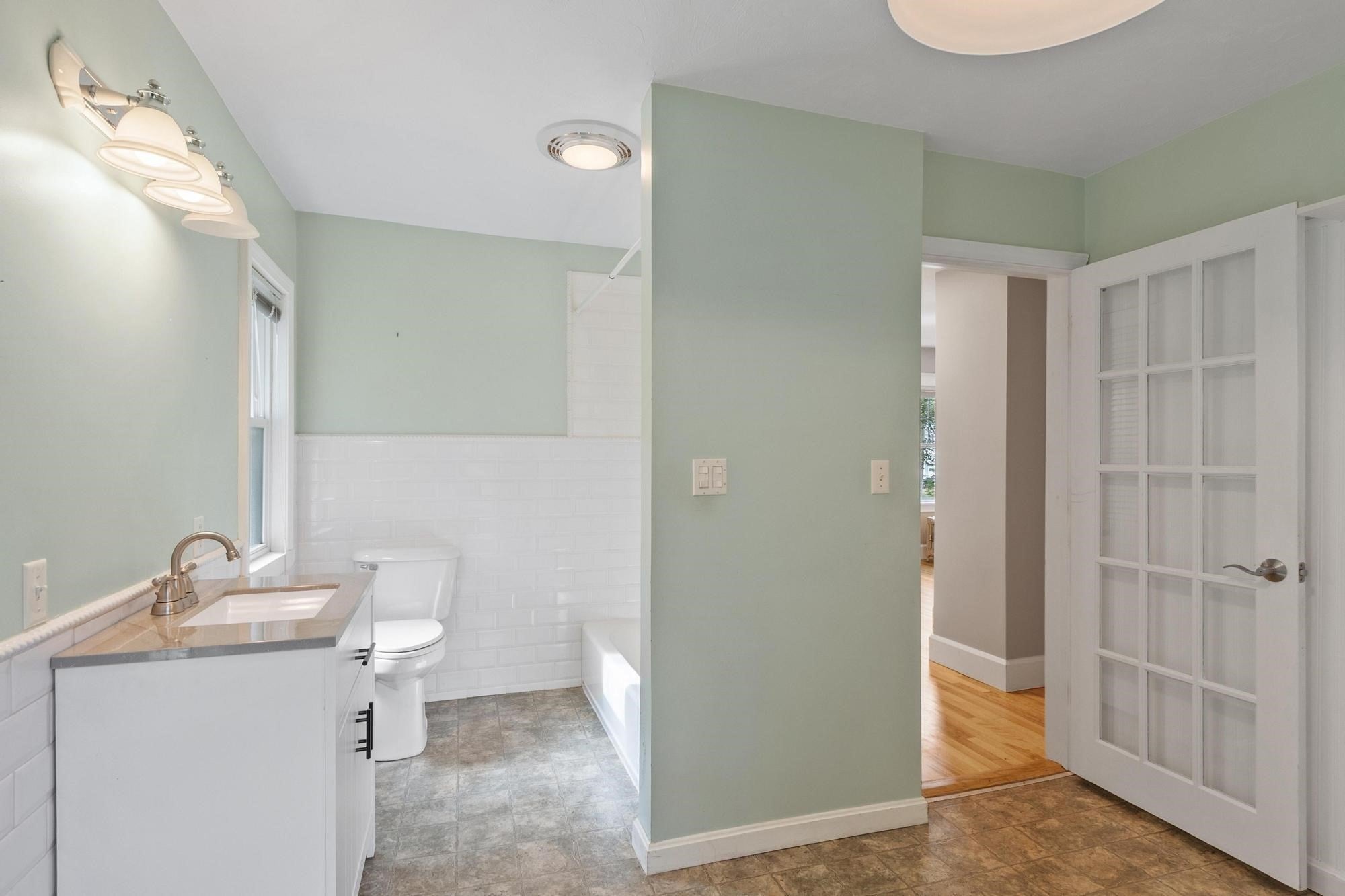 323 Pearl St, Gardner, MA Photo #18