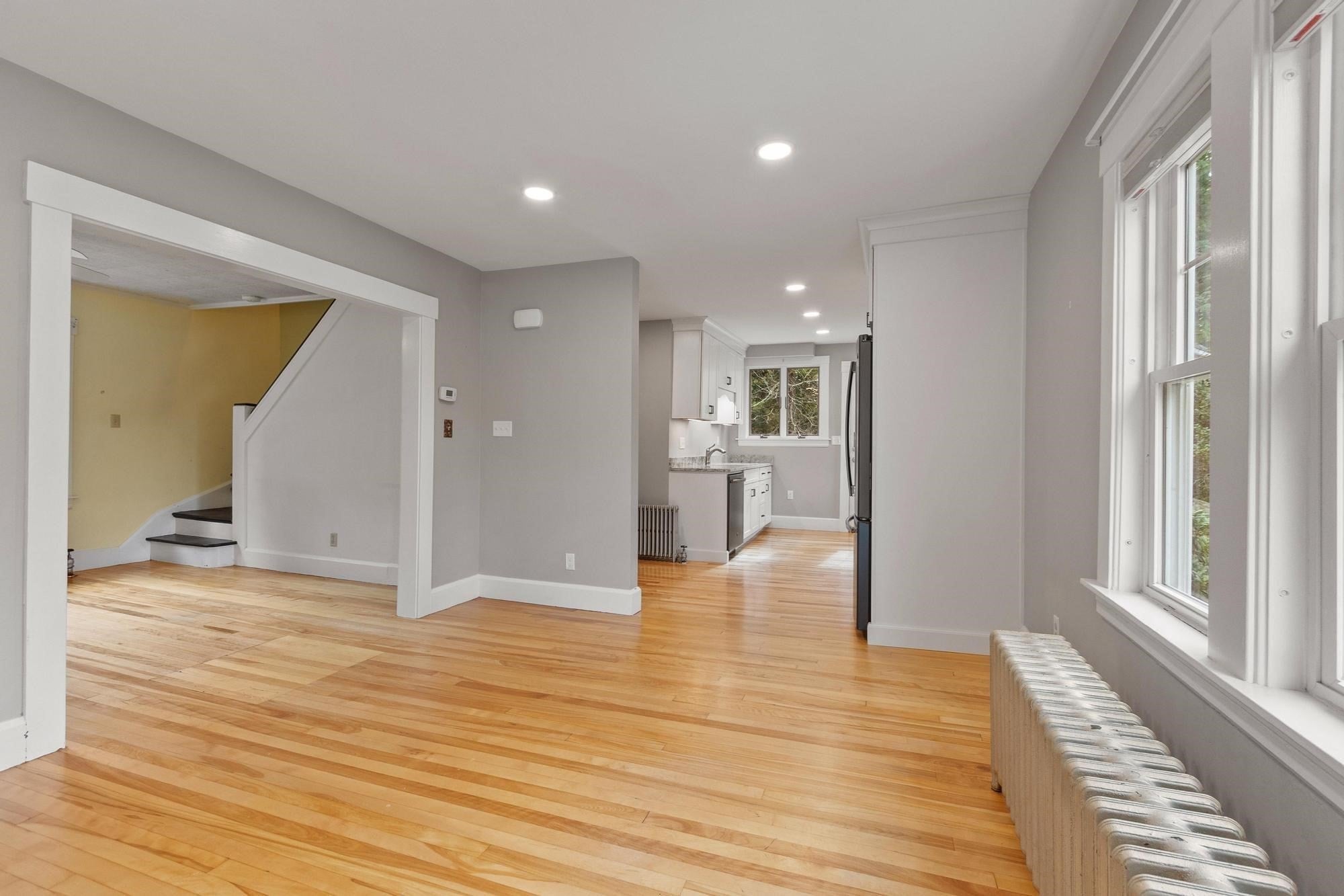 323 Pearl St, Gardner, MA Photo #15