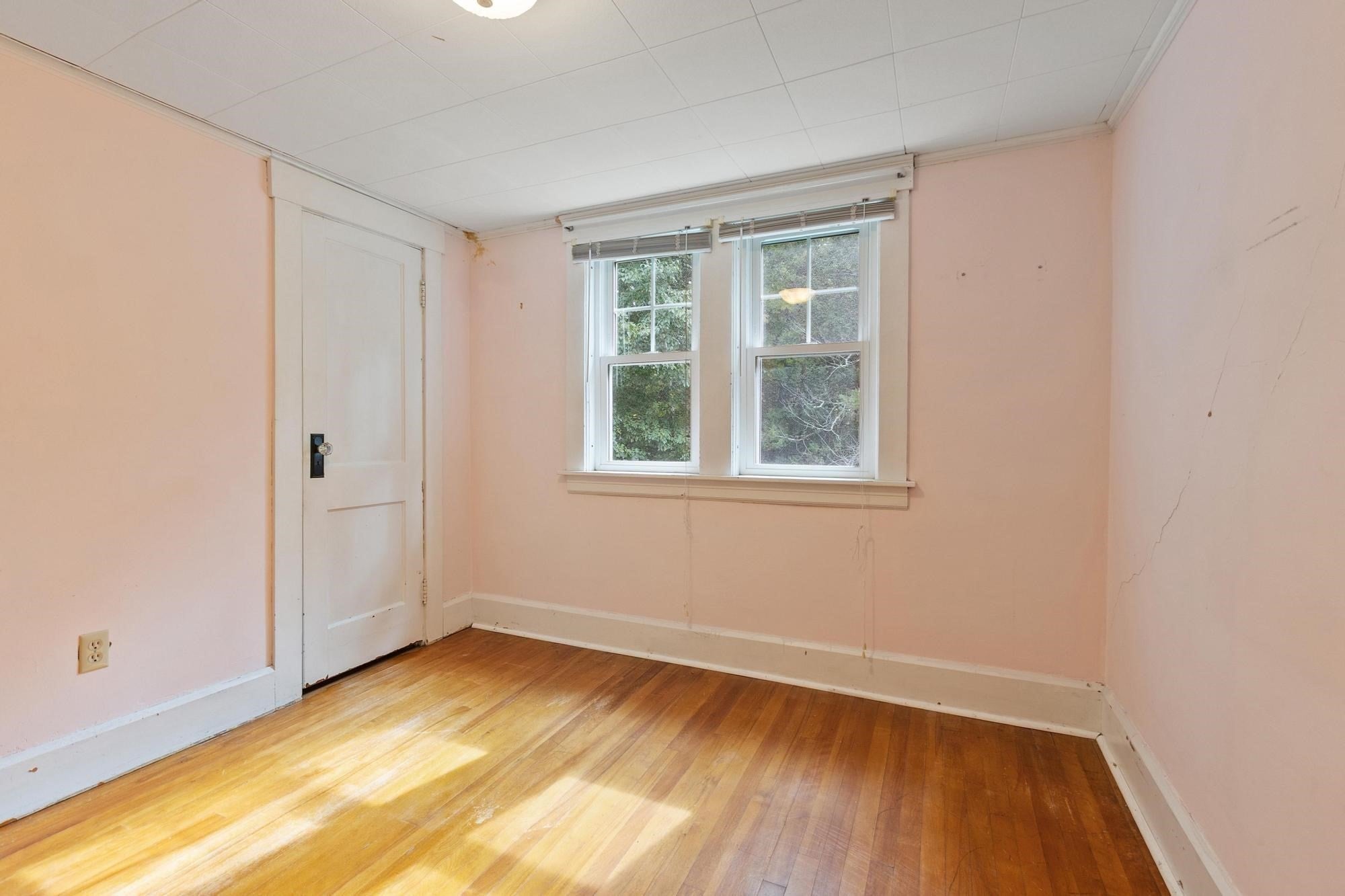 323 Pearl St, Gardner, MA Photo #26