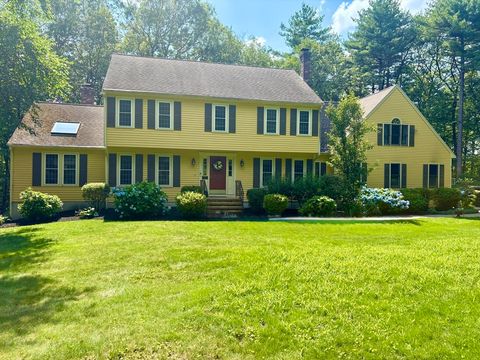 13 Appaloosa Cir Hopkinton MA 01748