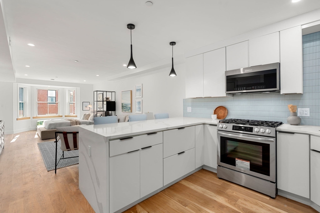 32 Orleans Street 3R