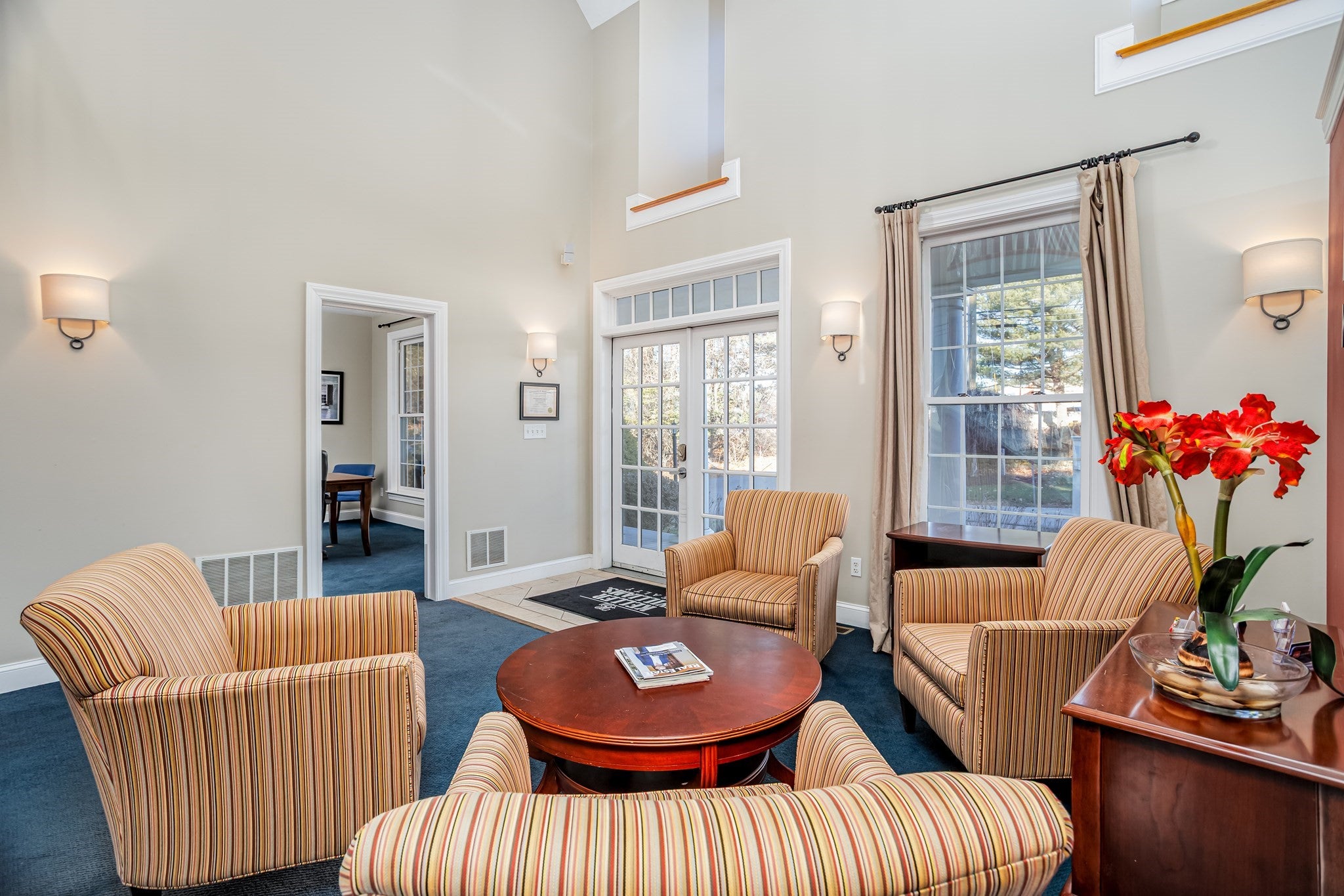1084 Main St
