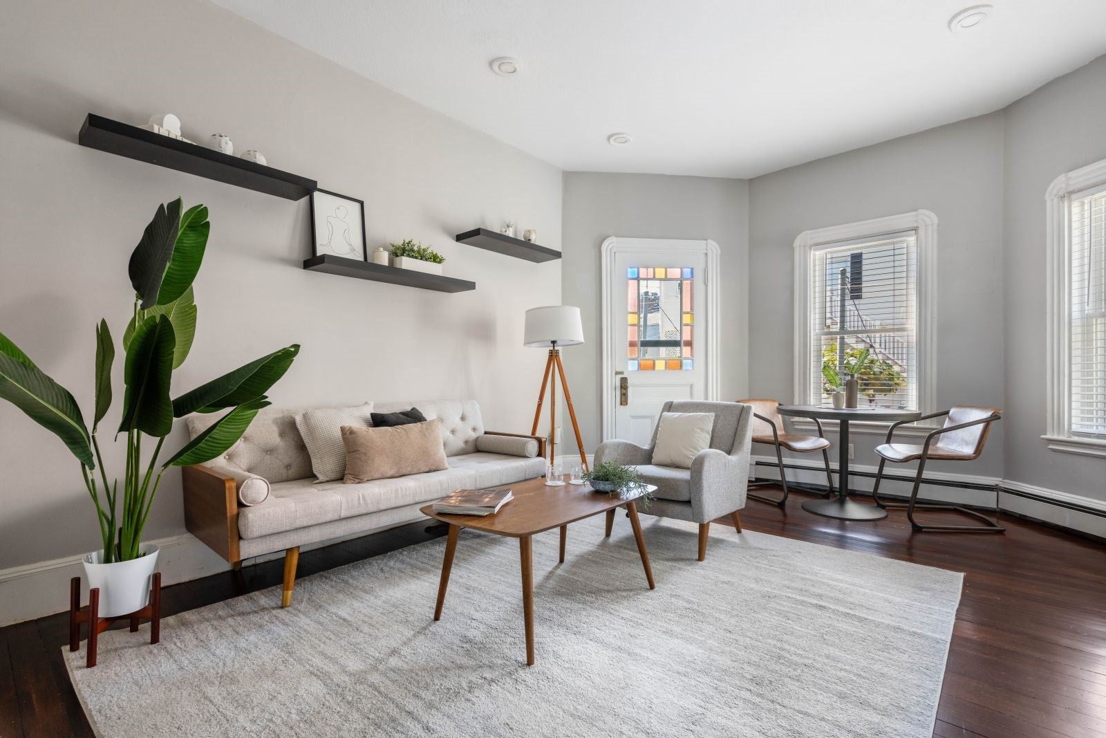 30 Henry St 1