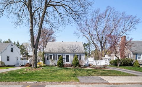 31 Fifth Street, Norwood, MA 02062 - MLS#: 73364213