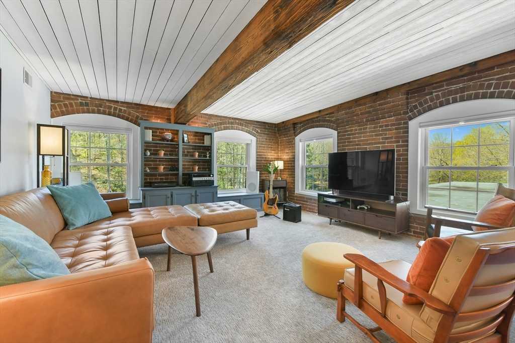 14 Sanford St 61