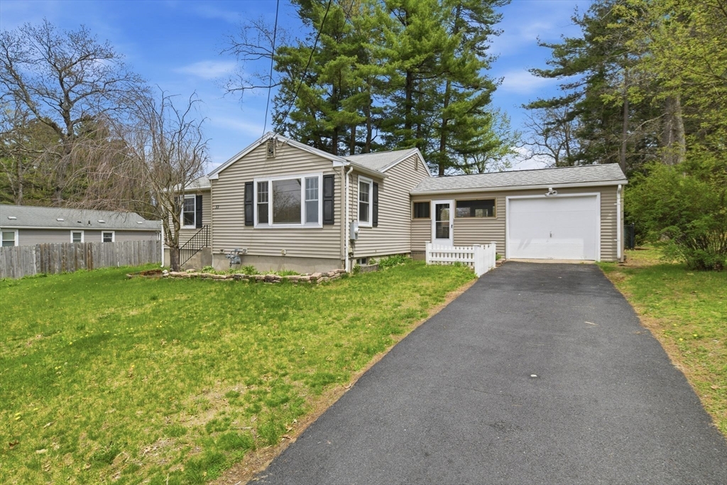 33 Overhill Dr