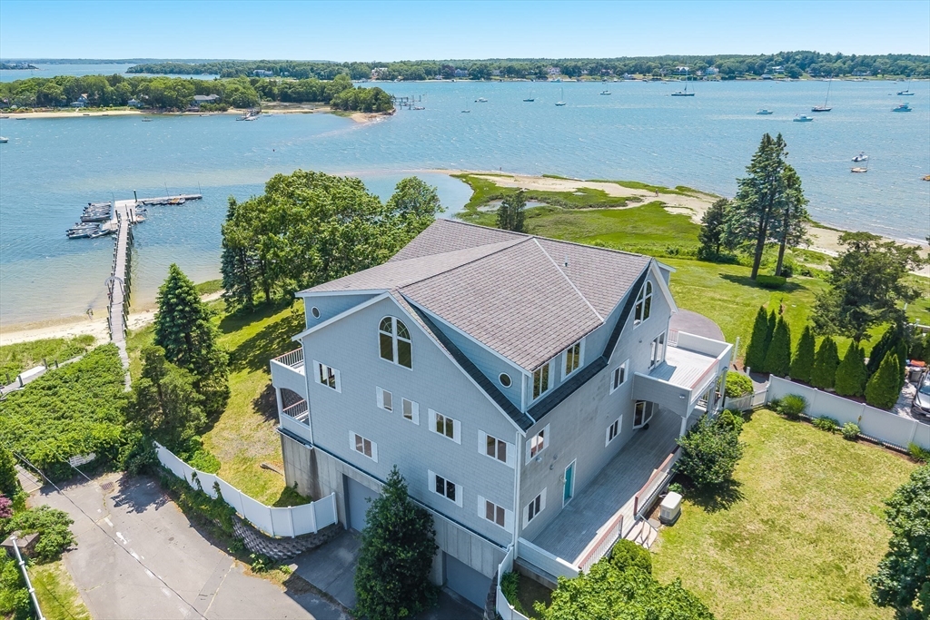 12 Groveland St