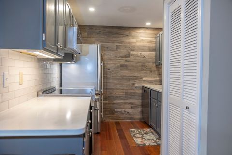 140 Heritage Dr 140 Northbridge MA 01588