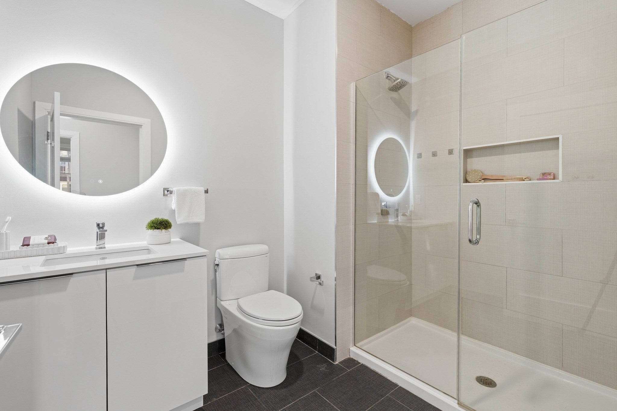 656 Saratoga St #206, Boston, MA, 656 Saratoga St #206, Boston, MA Photo #8