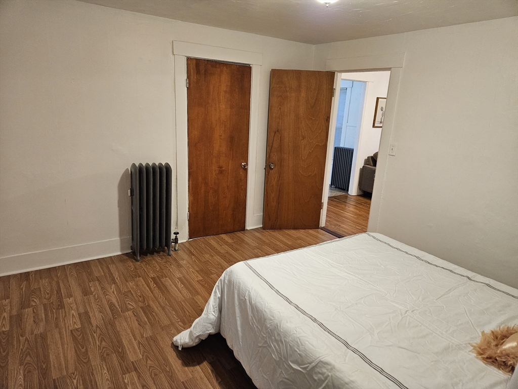 Framingham, Massachusetts 01702, United States, 2 Bedrooms Bedrooms, ,1 BathroomBathrooms,Residential,Active,82761